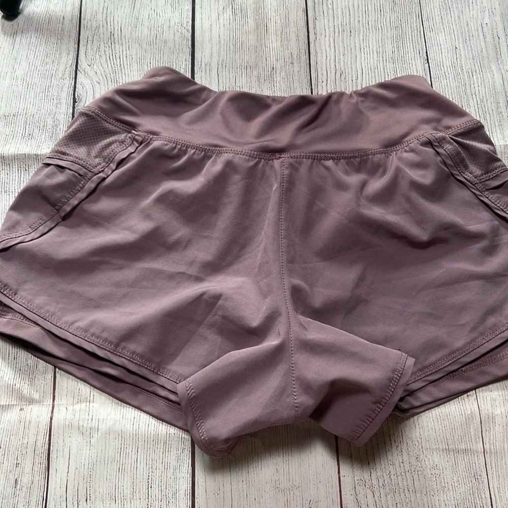 Legends Size Small - Picture 4 of 4